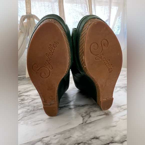 Seychelles Green Leather Peep Toe Platform Wedge - Picture 6 of 7